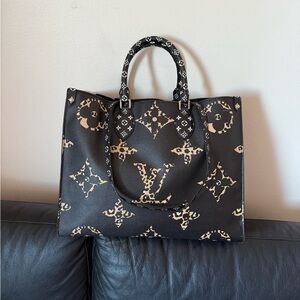 Animal print Black & Beige Monogram Tote Bag